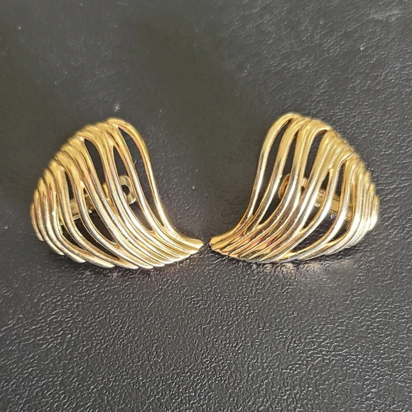 Vintage Givenchy Leverback Earrings - Picture 6 of 8